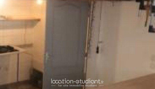 Logement tudiant Location Studio Vide Caderousse (84860)