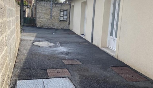 Logement tudiant Studio à Caen (14000)