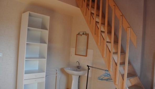 Logement tudiant Studio à Caen (14000)
