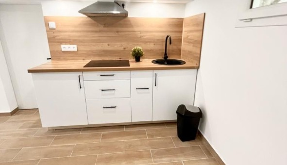 Logement tudiant Studio à Caen (14000)