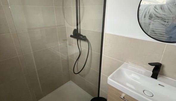 Logement tudiant Studio à Caen (14000)