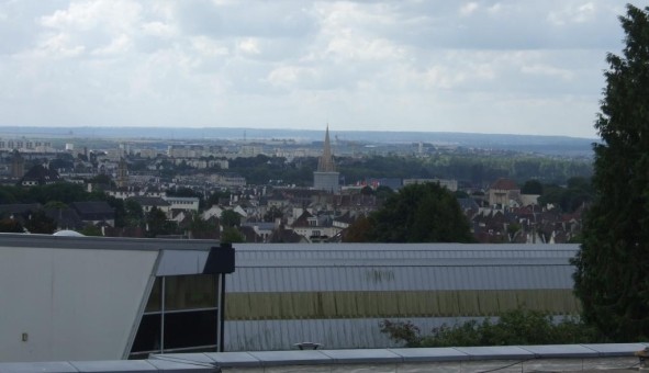 Logement tudiant Studio à Caen (14000)