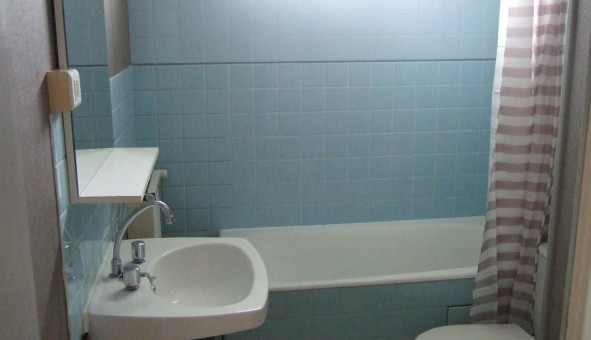 Logement tudiant Studio à Caen (14000)