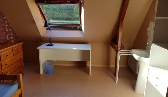 Logement tudiant Studio à Caen (14000)