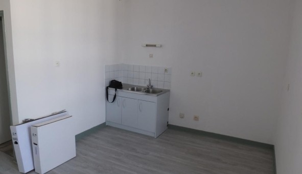 Logement tudiant Studio à Caen (14000)