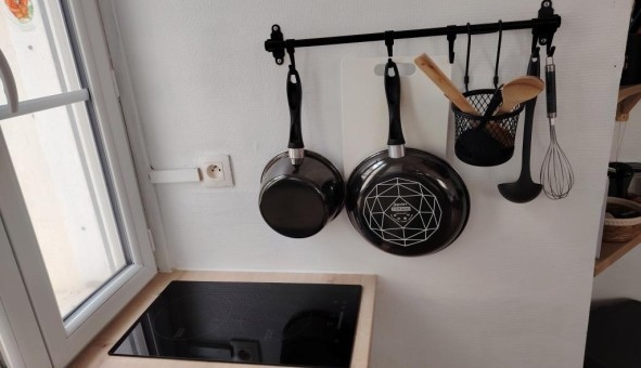 Logement tudiant Studio à Caen (14000)