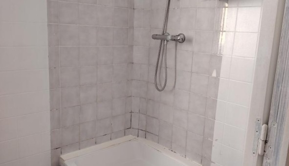 Logement tudiant Studio à Caen (14000)