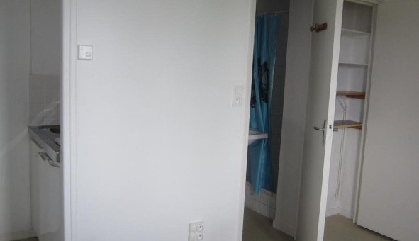 Logement tudiant Studio à Caen (14000)