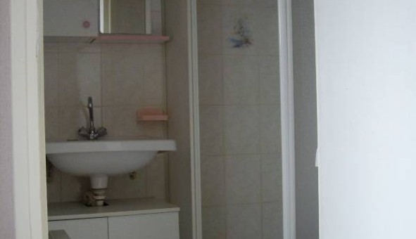 Logement tudiant Studio à Caen (14000)