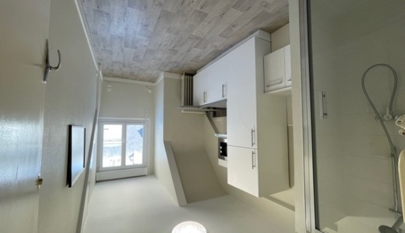 Logement tudiant Studio à Caen (14000)
