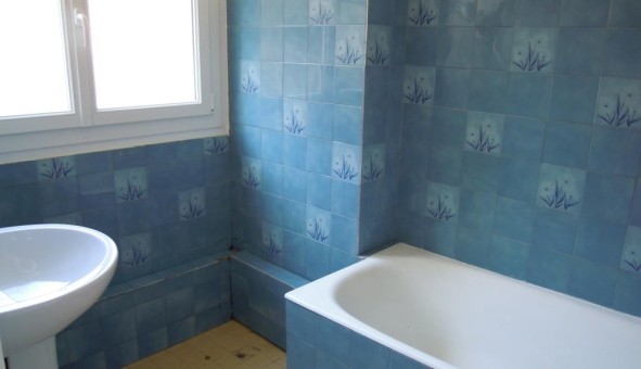 Logement tudiant Studio à Caen (14000)