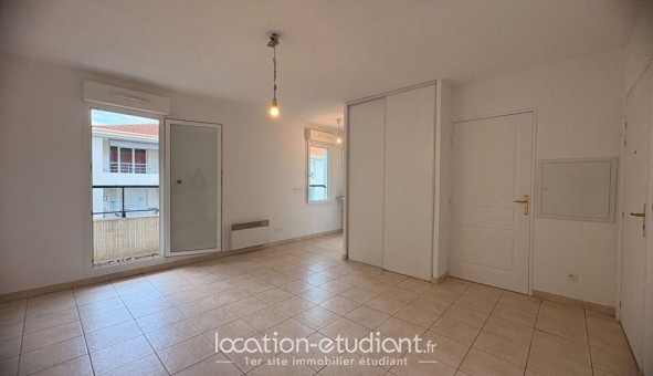 Logement tudiant Studio à Cagnes sur Mer (06800)