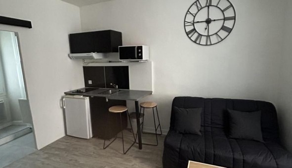 Logement tudiant Studio à Cahors (46000)