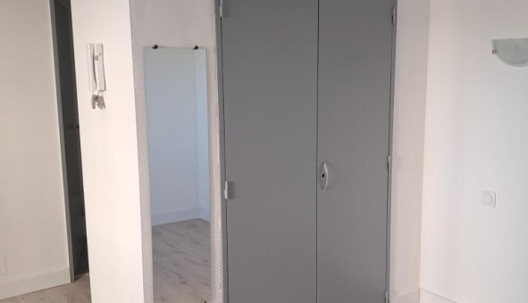 Logement �tudiant Studio &agrave; Cahors (46000)