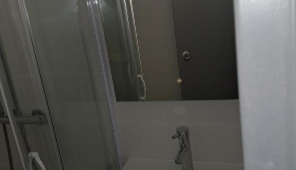 Logement �tudiant Studio &agrave; Cahors (46000)