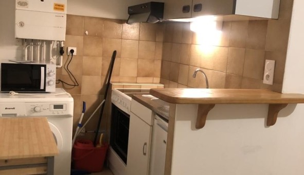 Logement �tudiant Studio &agrave; Cahors (46000)