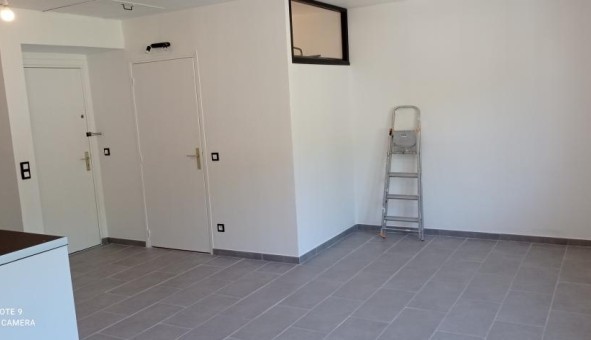Logement �tudiant Studio &agrave; Callian (83440)