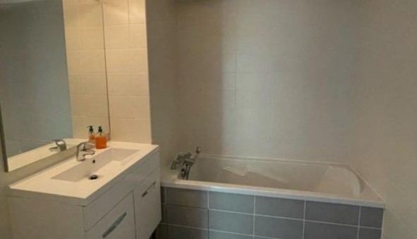 Logement tudiant Studio à Caluire et Cuire (69300)