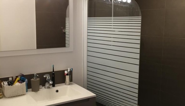 Logement tudiant Studio à Caluire et Cuire (69300)