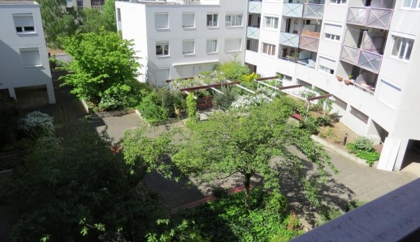 Logement �tudiant Studio &agrave; Caluire et Cuire (69300)