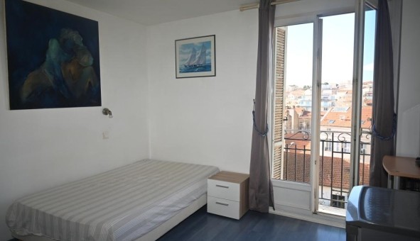 Logement tudiant Location Studio Vide Cannes (06400)