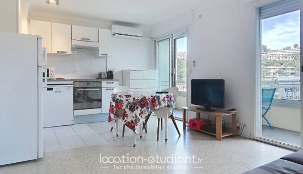 Logement tudiant Location Studio Meublé Cannes (06400)