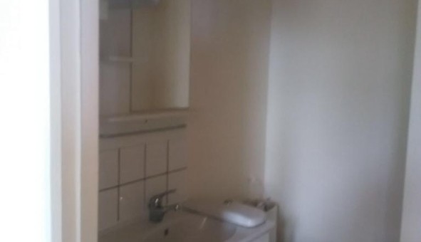 Logement tudiant Location Studio Vide Caounnec Lanvzac (22300)