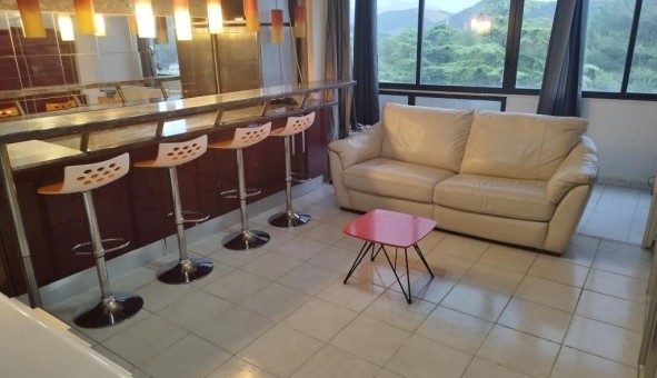Logement tudiant Studio à Carnoux en Provence (13470)