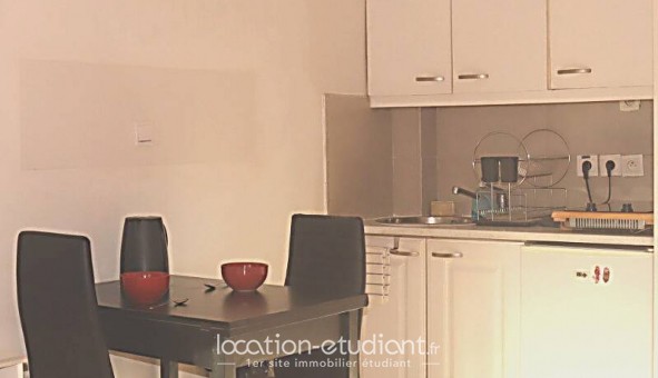 Logement �tudiant Studio &agrave; Carnoux en Provence (13470)