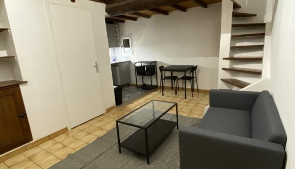 Logement tudiant Studio à Carpentras (84200)