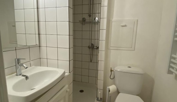 Logement tudiant Studio à Carpentras (84200)