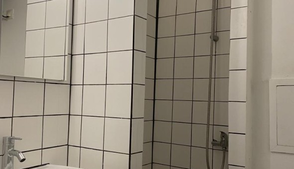 Logement tudiant Studio à Carpentras (84200)