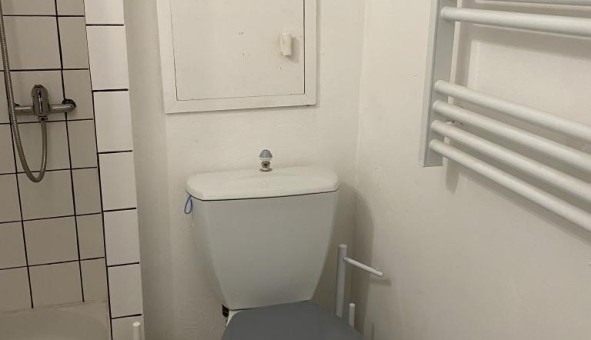 Logement tudiant Studio à Carpentras (84200)