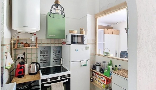 Logement �tudiant Studio &agrave; Carpentras (84200)