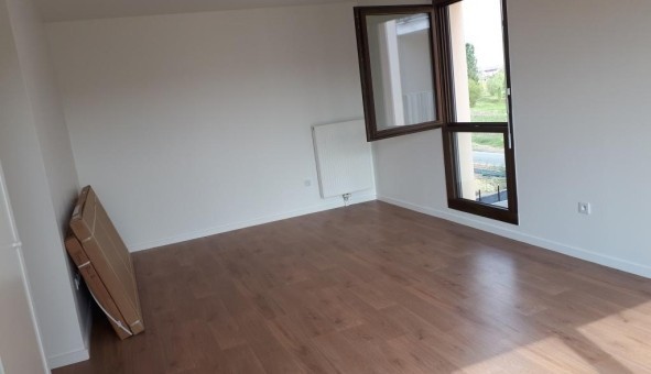Logement tudiant Studio à Carrires sous Poissy (78955)