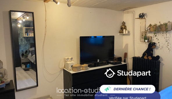 Logement �tudiant Studio &agrave; Carri�res sur Seine (78420)