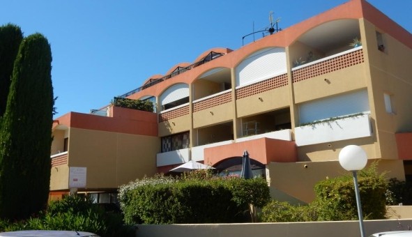 Logement tudiant Location Studio Vide Cassis (13260)