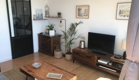 Logement tudiant Location Studio Vide Cassis (13260)