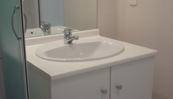 Logement tudiant Studio à Castelginest (31780)