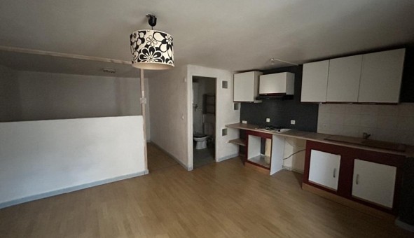 Logement �tudiant Studio &agrave; Castelnau de Guers (34120)