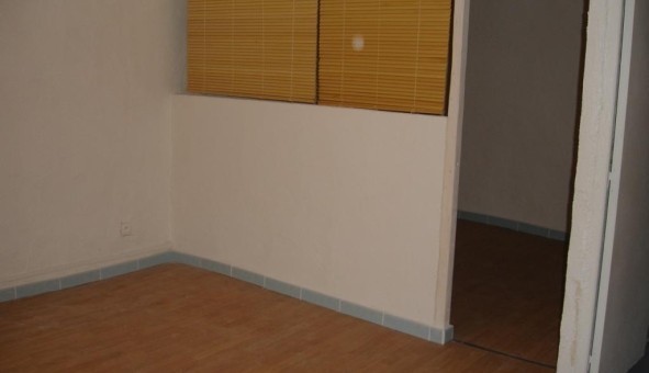 Logement �tudiant Studio &agrave; Castelnau de Guers (34120)