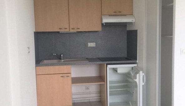 Logement tudiant Studio à Caudebec ls Elbeuf (76320)