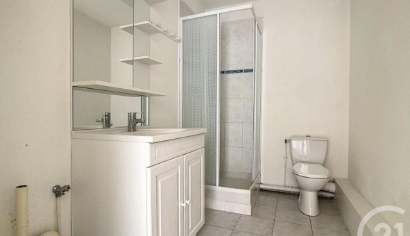 Logement �tudiant Studio &agrave; Caudebec l�s Elbeuf (76320)
