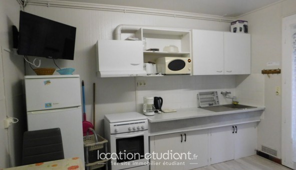 Logement tudiant Studio à Cazaubon (32150)