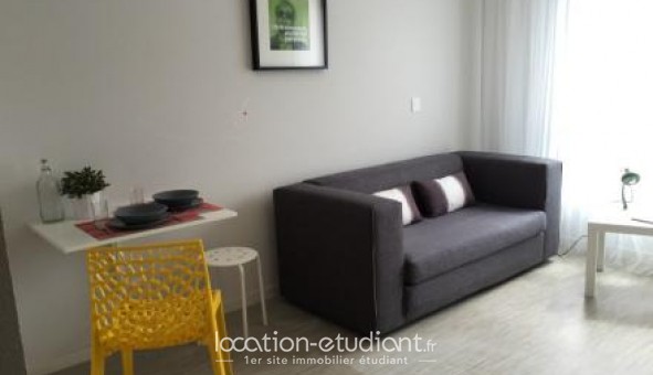 Logement tudiant Studio à Cenon (33150)