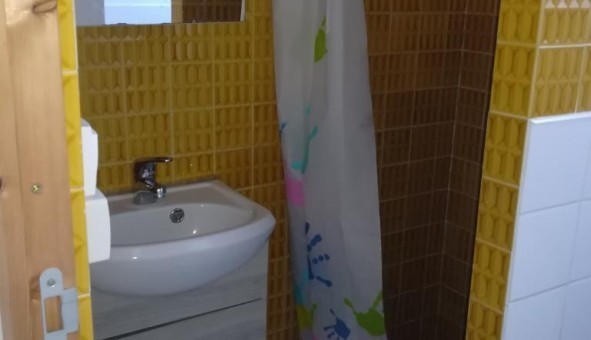Logement tudiant Studio à Cenon (33150)