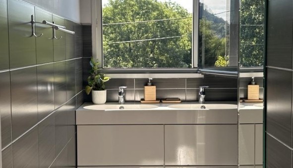 Logement tudiant Studio à Ceyrat (63122)
