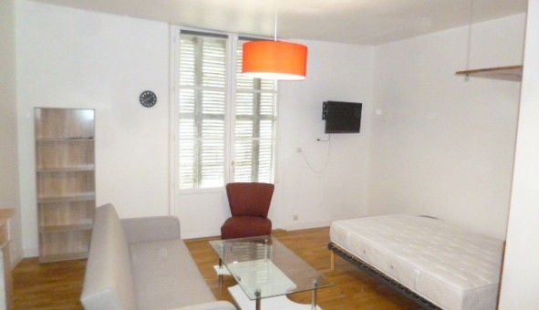 Logement tudiant Studio à Chac (49400)