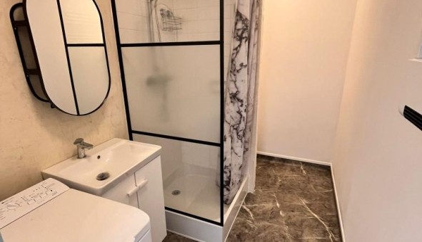 Logement tudiant Studio à Chalautre la Petite (77160)