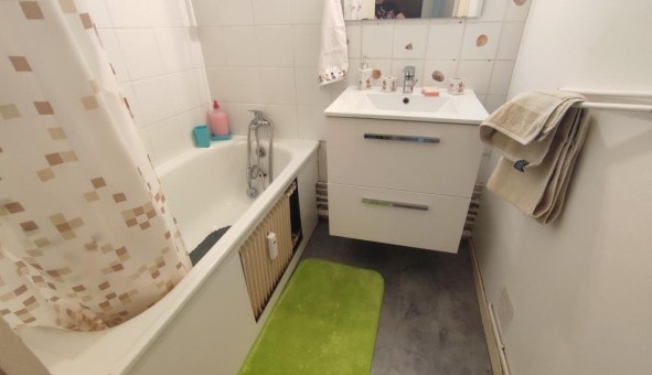 Logement tudiant Studio à Challuy (58000)